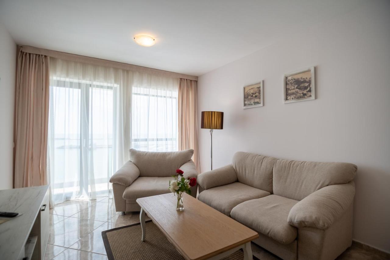 Antik Apartments 巴尔奇克 外观 照片