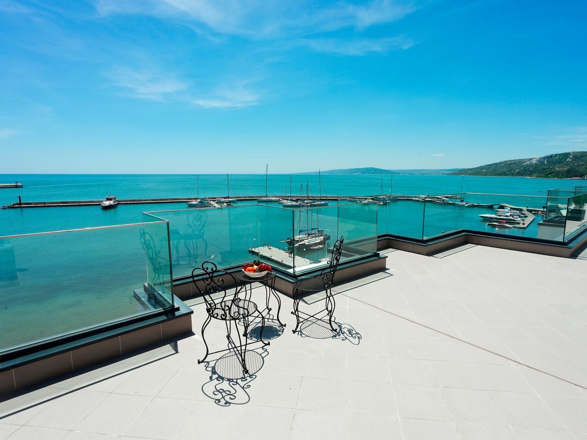Antik Apartments 巴尔奇克 外观 照片