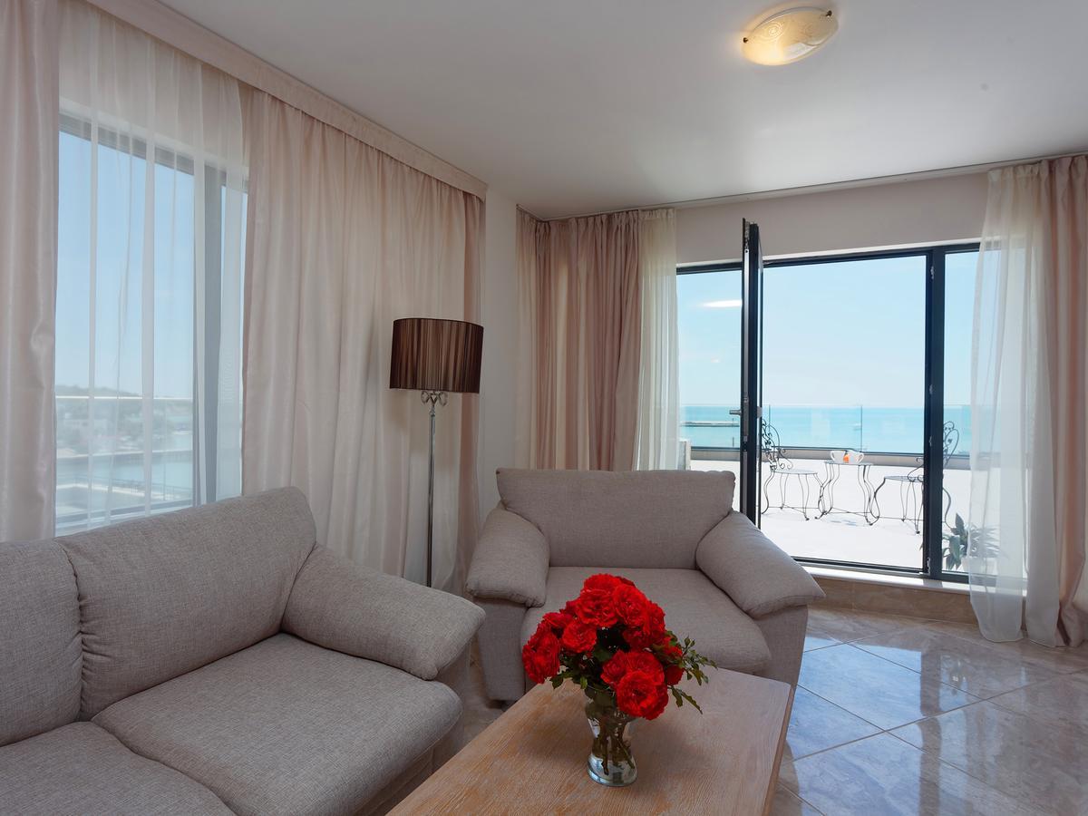 Antik Apartments 巴尔奇克 外观 照片
